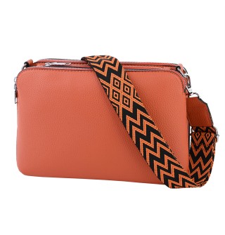 Дамска чанта от еко кожа в оранжев цвят. Код: 230