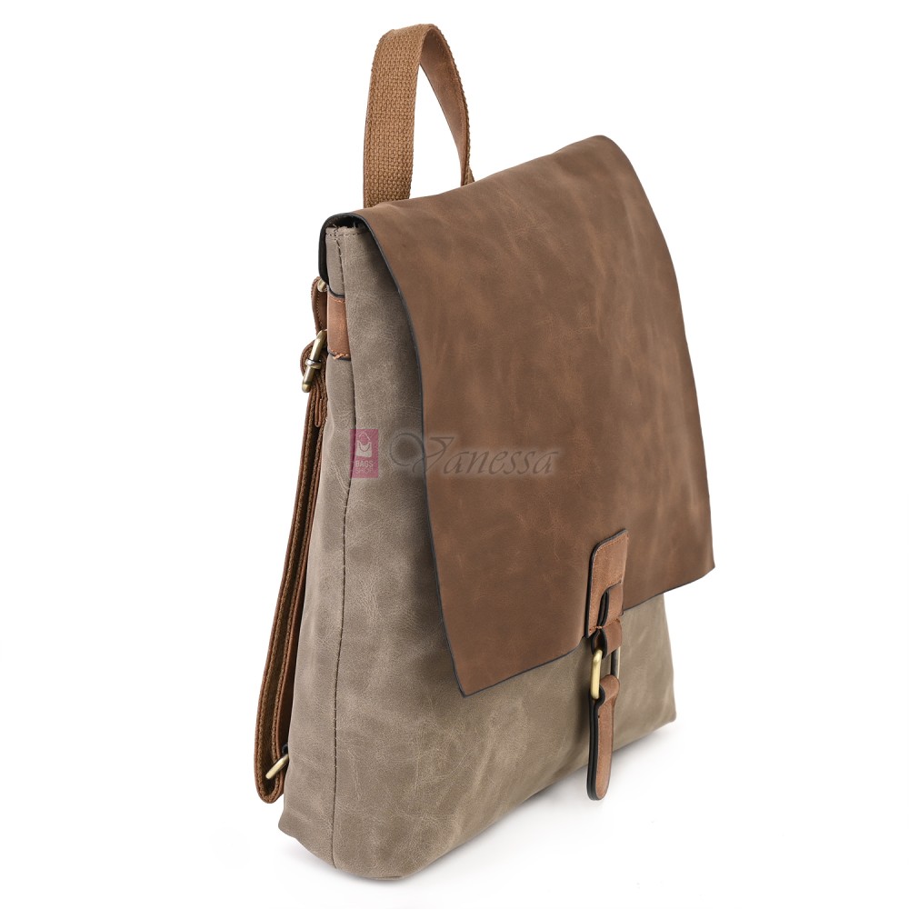  Дамска раница от велур, в тъмнобежов цвят. Код: 01106-10