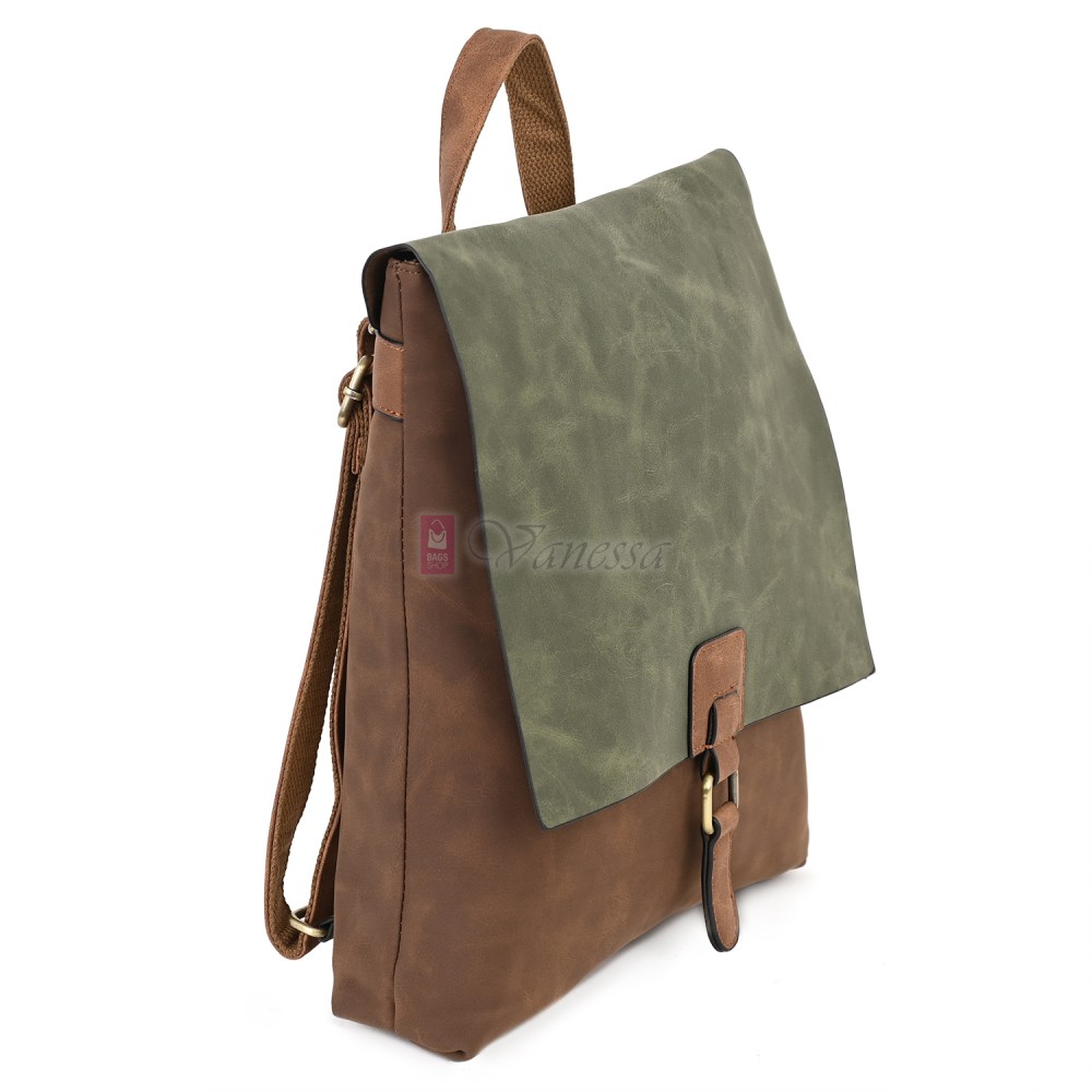  Дамска раница от велур, в кафяв цвят. Код: 01106-10