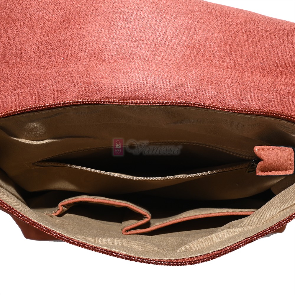  Дамска раница от велур, в оранжев цвят. Код: 01106-10