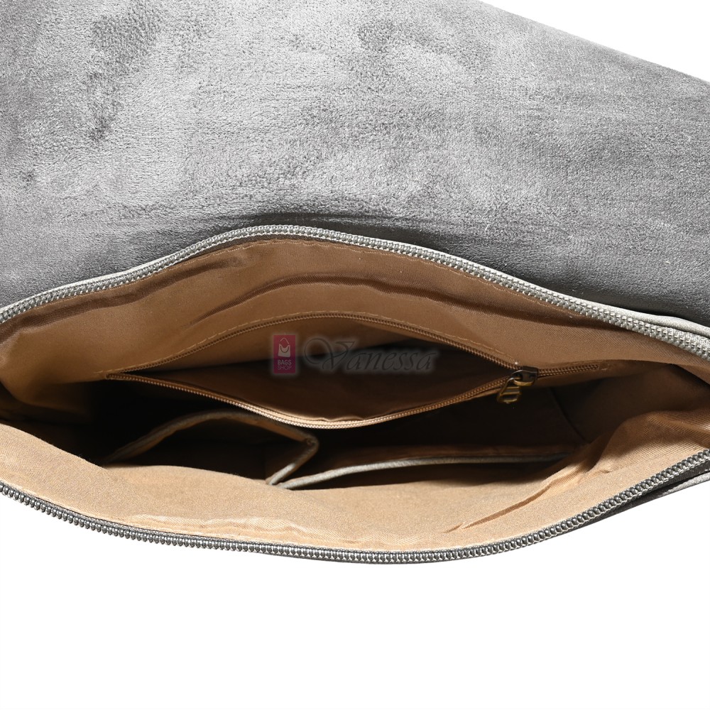  Дамска раница от велур, в сив цвят. Код: 01106-10