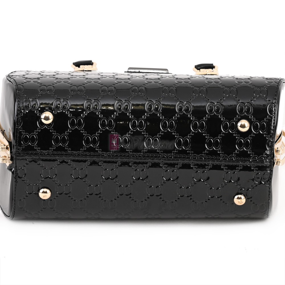 Eлегантна дамска чанта от еко кожа в черен цвят Код: 0126