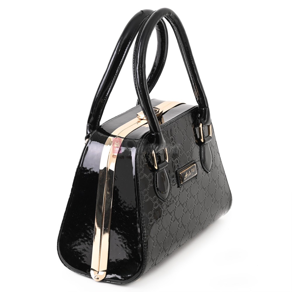 Eлегантна дамска чанта от еко кожа в черен цвят Код: 0135