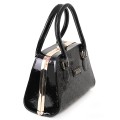 Eлегантна дамска чанта от еко кожа в черен цвят Код: 0135