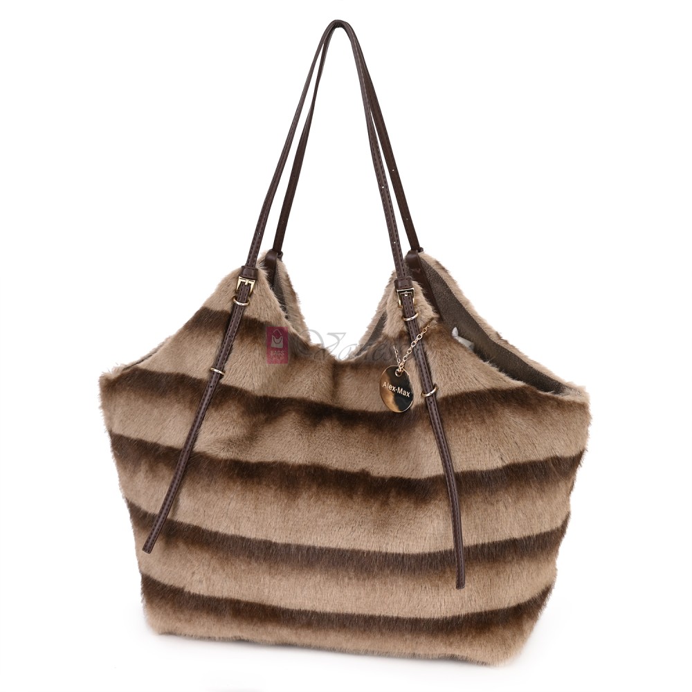 Голяма дамска чанта от текстил, в кафяв цвят. Код: 0251