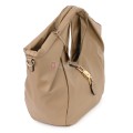 Голяма дамска чанта, от висококачествена еко кожа, в бежов цвят. Код: 0319