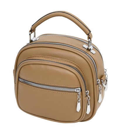 Дамска чанта от висококачествена еко кожа в светлокафяв цвят. Код: 041