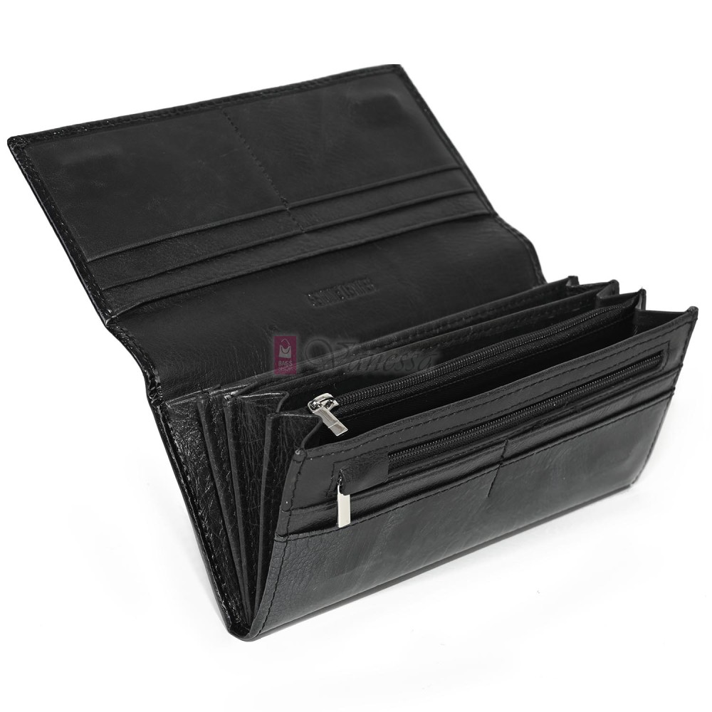 Голямо дамско портмоне, от лачена естествена кожа, в черен цвят. КОД: CS0807