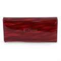 Голямо дамско портмоне, от лачена естествена кожа, в червен цвят. КОД: JXG0807