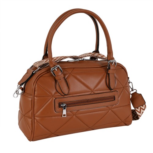 Дамска чанта от еко кожа кафяв цвят. Код: 132