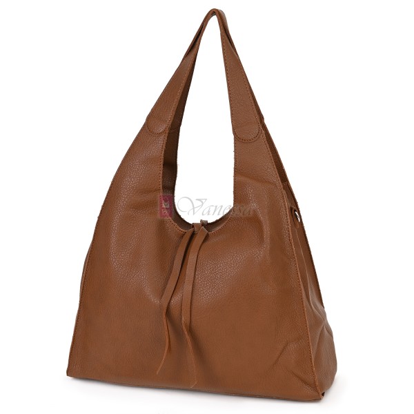 Голяма дамска чанта от еко кожа в кафяв цвят. Код: 1388
