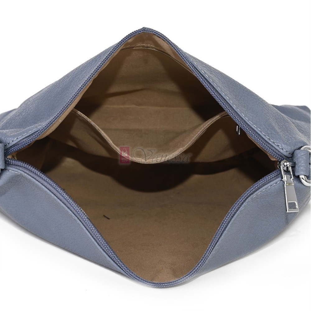 Голяма дамска чанта от еко кожа в син цвят. Код: 1388