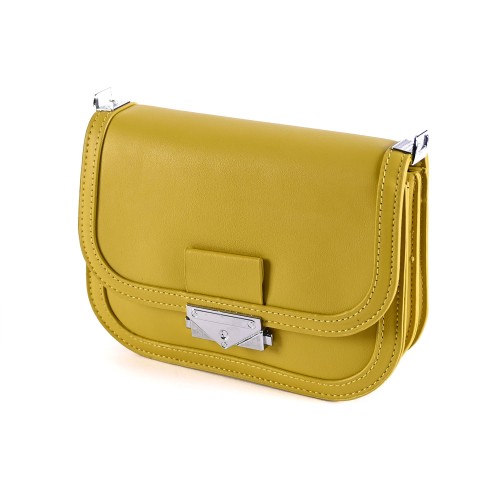 Удобна малка дамска чанта в жълт цвят 1435