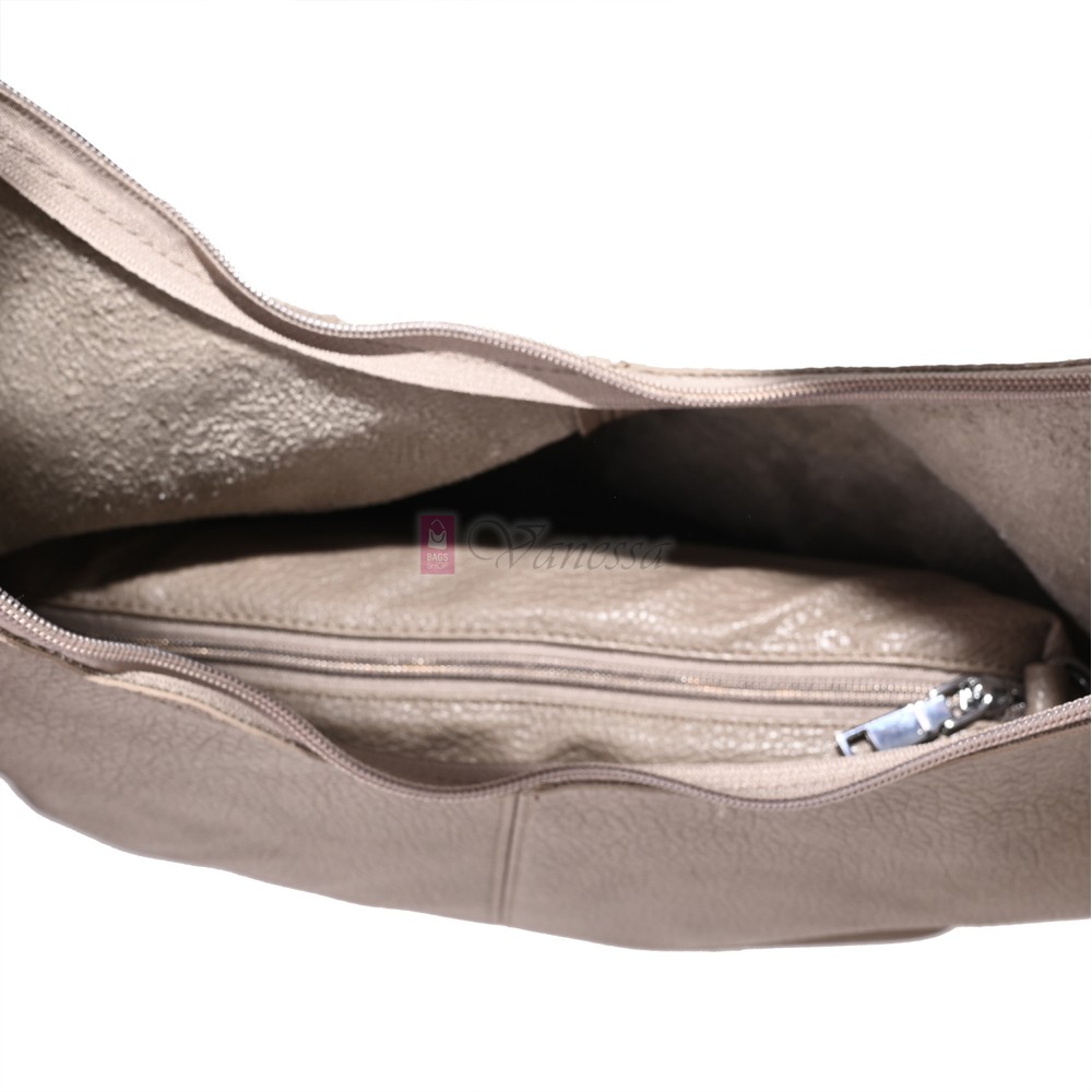 Голяма дамска чанта от еко кожа в бежов цвят. Код: 146-2