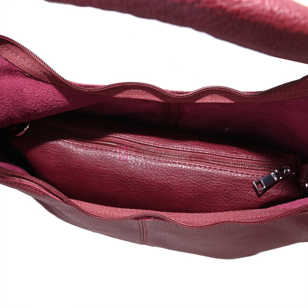 Голяма дамска чанта от еко кожа в цвят бордо. Код: 146-2