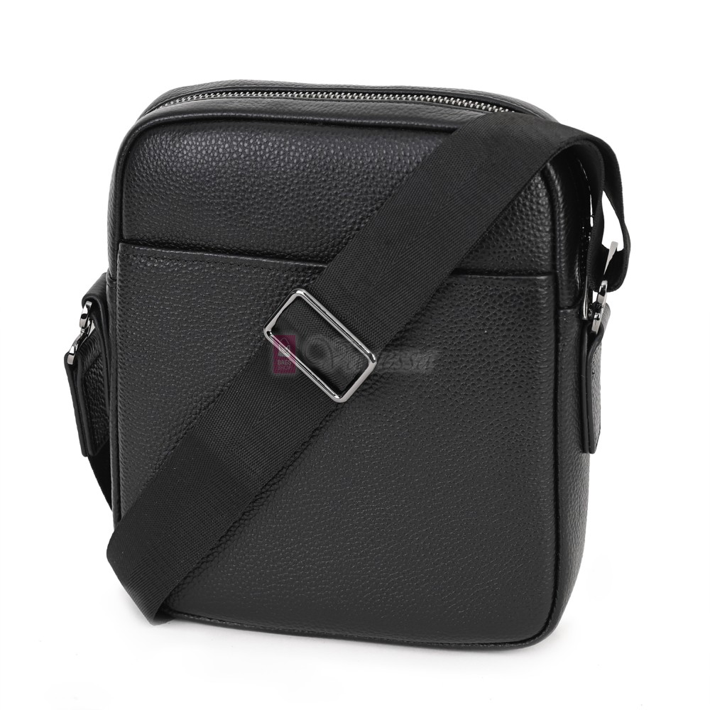 Мъжка чанта от естествена кожа в черен цвят. Код: 1480