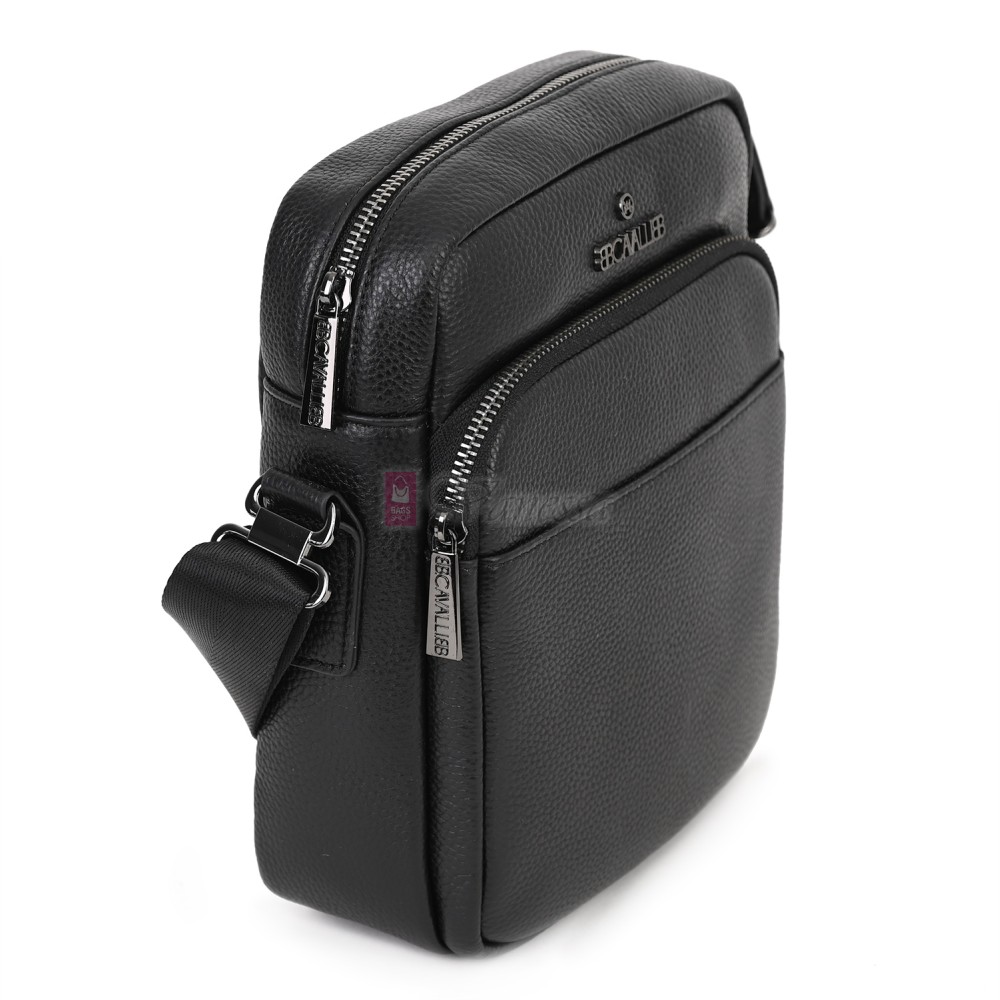 Мъжка чанта от естествена кожа в черен цвят. Код: 1482