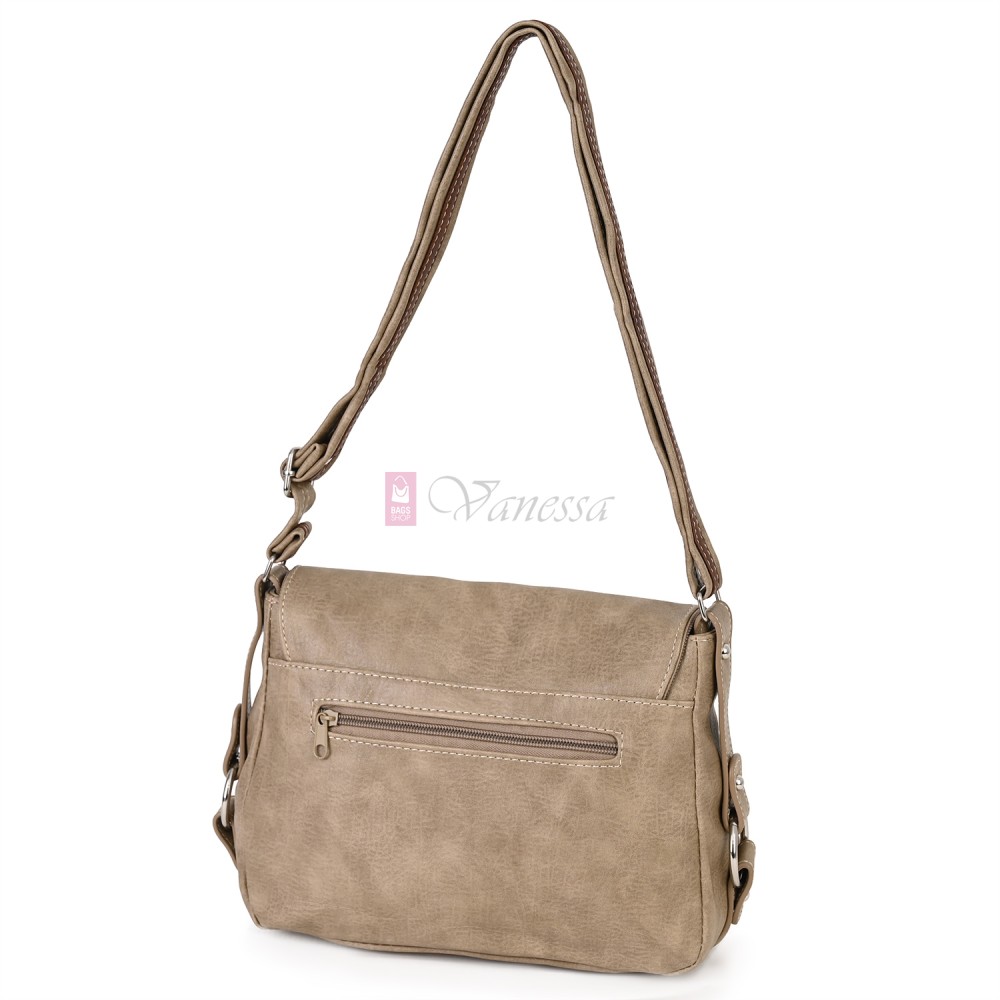 Дамска чанта от висококачествена еко кожа в тъмнобежов цвят Код: 15120