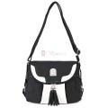 Дамска чанта от висококачествена еко кожа в черен цвят с бели акценти. Код: 15120