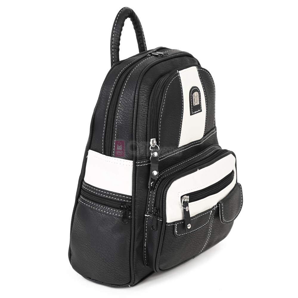 Дамска раница от висококачествена еко кожа в черен цвят с бели акценти Код: 15130