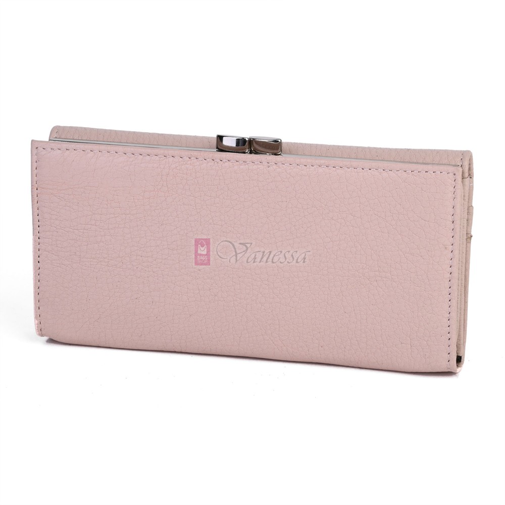 Голямо дамско портмоне от естествена кожа в розов цвят. КОД: 1519
