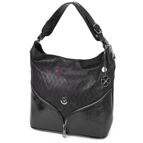  Дамска чанта от висококачествена, лачена еко кожа, в черен цвят. Код: 1568