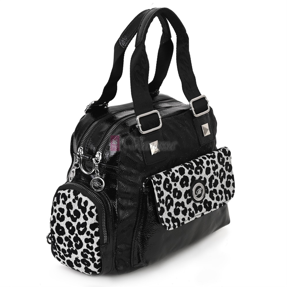  Дамска чанта от висококачествена еко кожа, в черен цвят. Код: 1570-2