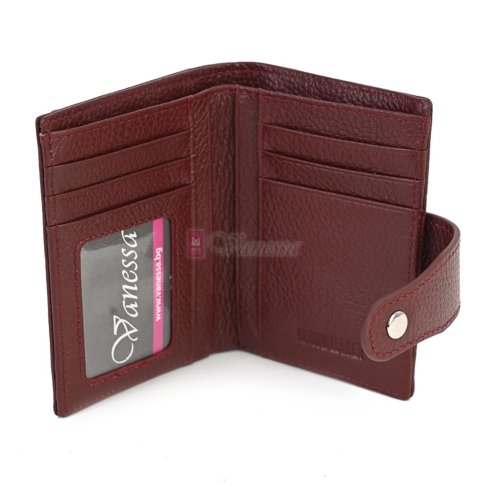 Малко дамско портмоне от естествена кожа в цвят бордо. КОД: 23-15