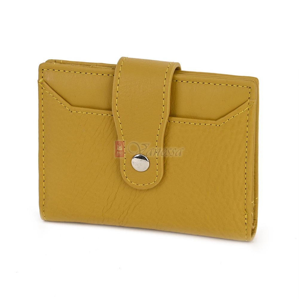 Малко дамско портмоне от естествена кожа в жълт цвят. КОД: 23-15