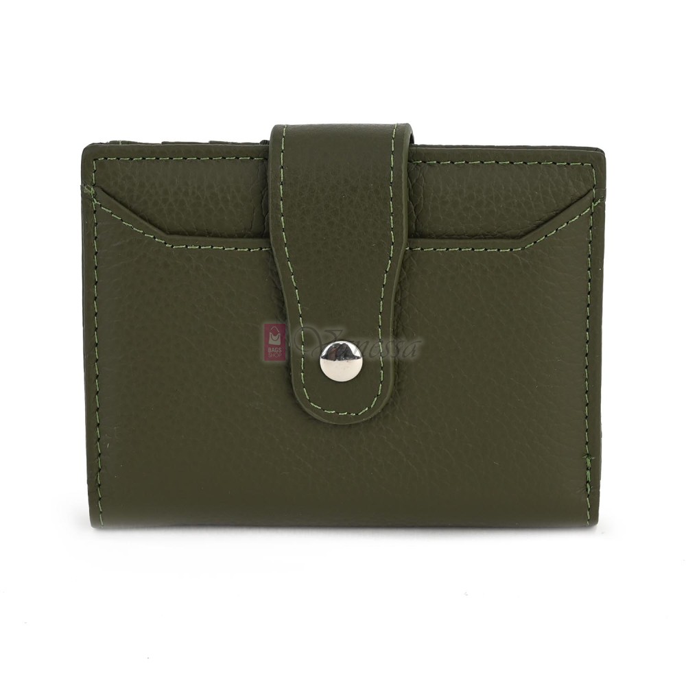 Малко дамско портмоне от естествена кожа в зелен цвят. КОД: 23-15