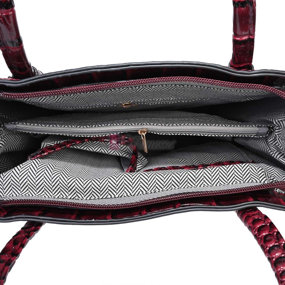 Дамска елегантна чанта от еко кожа в цвят бордо. Код:  2306