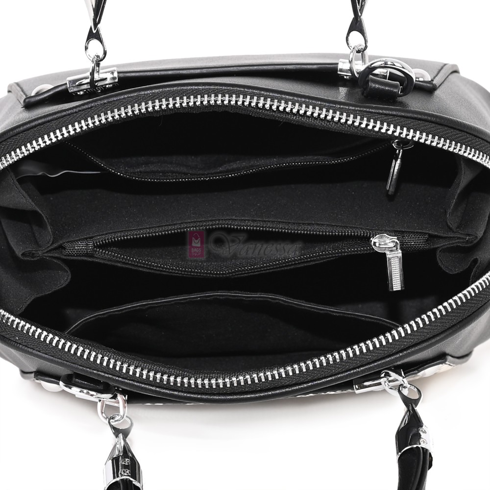 Малка дамска чанта от еко кожа, в черен цвят. Код: 2554