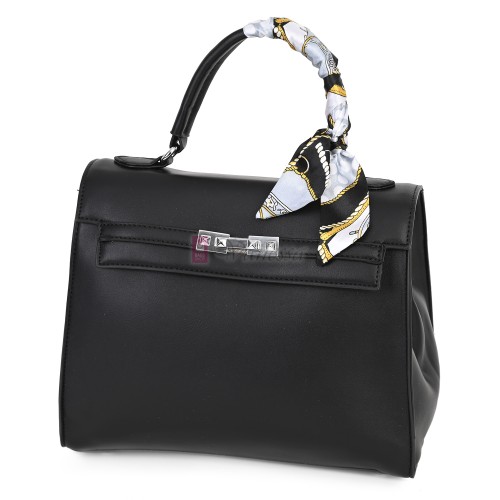  Дамска чанта от висококачествена еко кожа в черен цвят. Код: 2886