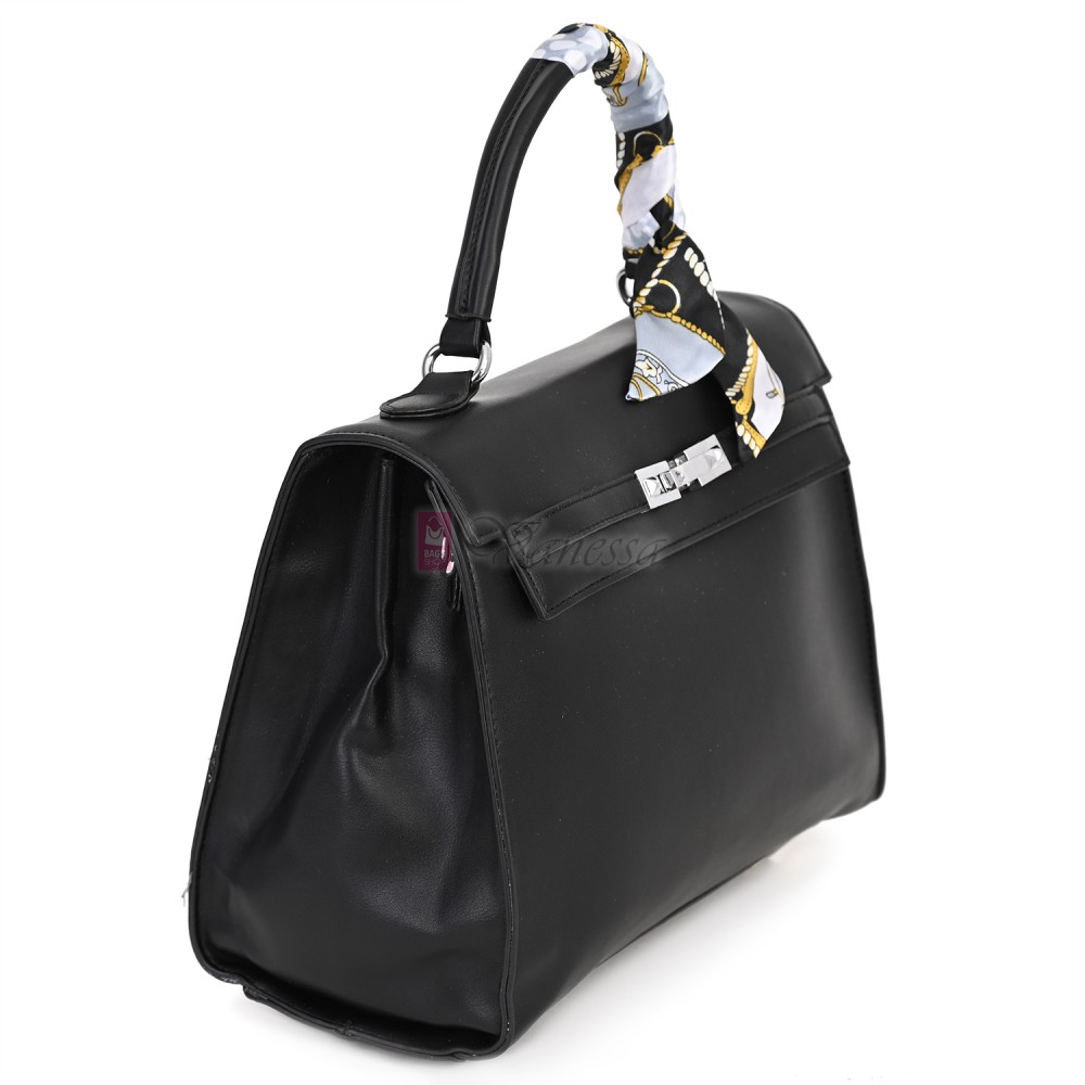  Дамска чанта от висококачествена еко кожа в черен цвят. Код: 2886