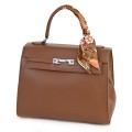 Дамска чанта от висококачествена еко кожа в кафяв цвят. Код: 2886