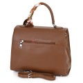  Дамска чанта от висококачествена еко кожа в кафяв цвят. Код: 2886