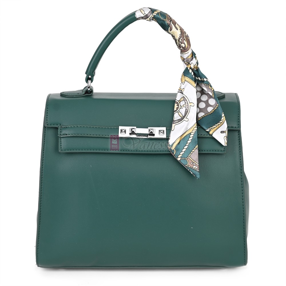  Дамска чанта от висококачествена еко кожа в зелен цвят. Код: 2886