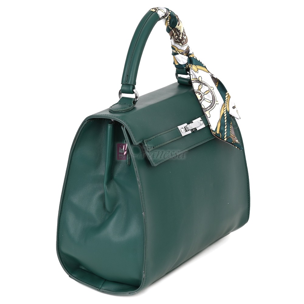  Дамска чанта от висококачествена еко кожа в зелен цвят. Код: 2886