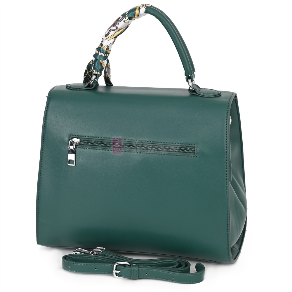  Дамска чанта от висококачествена еко кожа в зелен цвят. Код: 2886