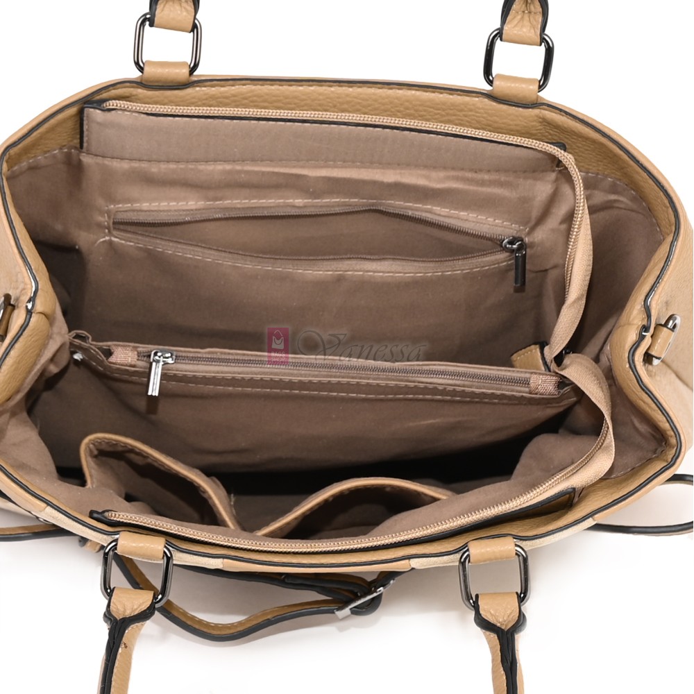 Голяма дамска ежедневна чанта от еко кожа, в бежов цвят. Код: 371