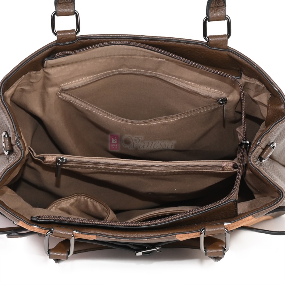 Голяма дамска ежедневна чанта от еко кожа, в тъмнокафяв цвят. Код: 371