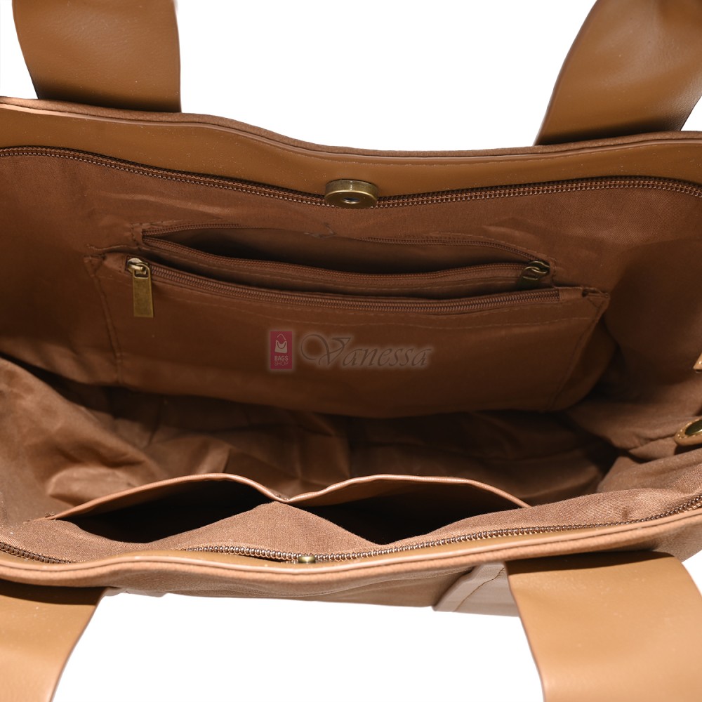 Голяма дамска ежедневна чанта от еко кожа, в кафяв цвят. Код: 3792-30