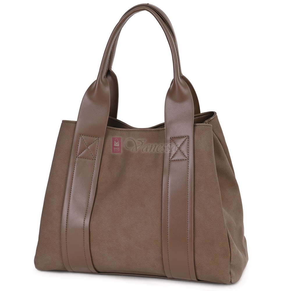 Голяма дамска ежедневна чанта от еко кожа, в тъмнобежов цвят. Код: 3792-30