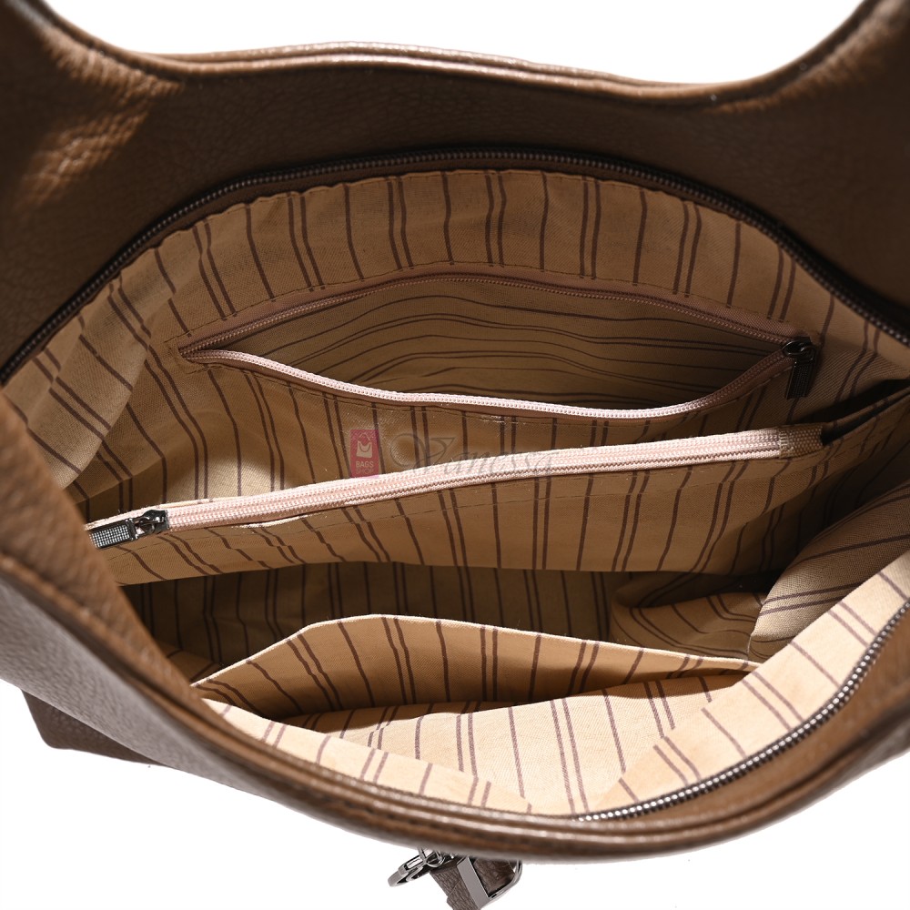 Голяма дамска чанта от еко кожа, в тъмнокафяв цвят. Код: 394