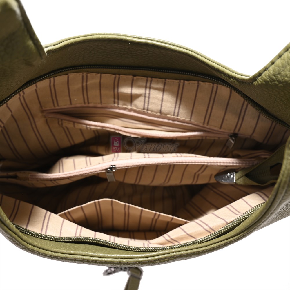 Голяма дамска чанта от еко кожа, в зелен цвят. Код: 394