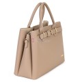 Елегантна дамска чанта от еко кожа, в бежов цвят. Код: 395