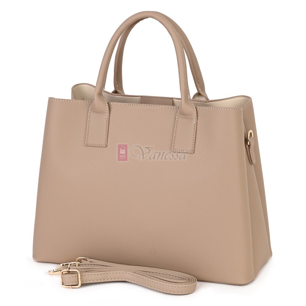 Елегантна дамска чанта от еко кожа, в бежов цвят. Код: 395
