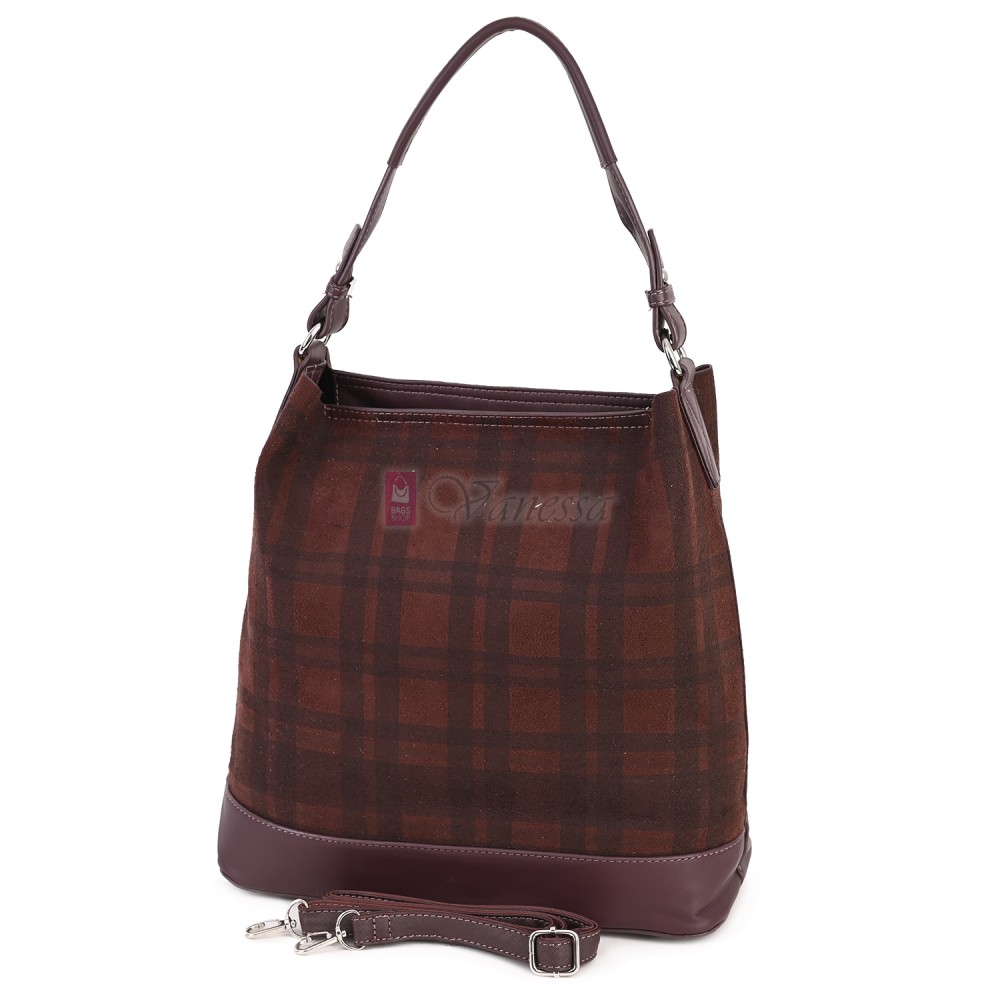 Голяма дамска чанта от велурена еко кожа, в цвят бордо. Код: 4018