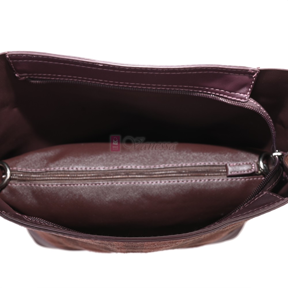 Голяма дамска чанта от велурена еко кожа, в цвят бордо. Код: 4018