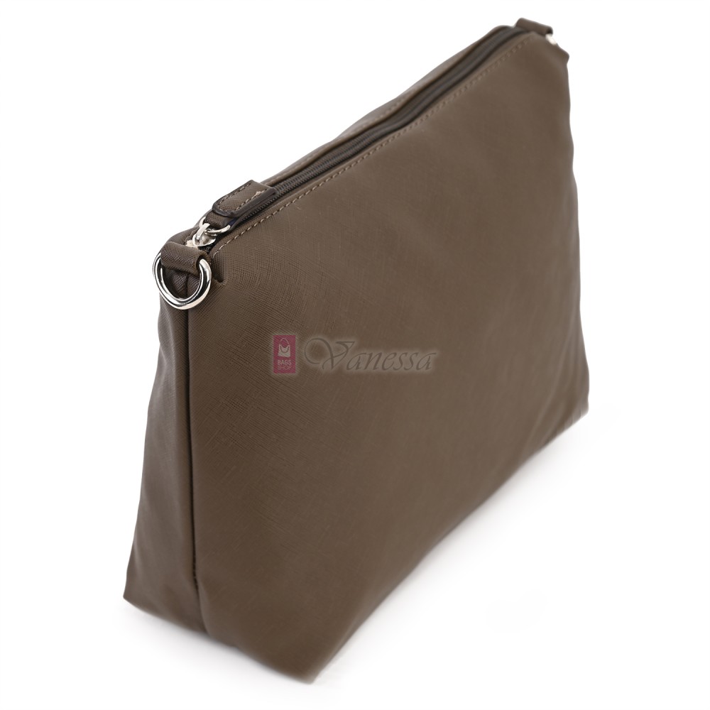 Голяма дамска чанта от велурена еко кожа, в кафяв цвят. Код: 4018